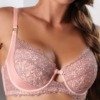 soutien-gorge rose poudré