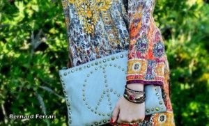 pochette daim peace & love