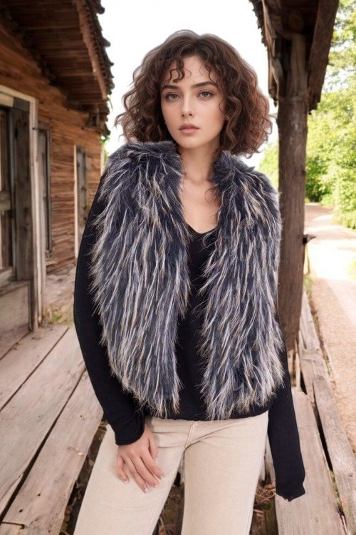 Gilet sans manches en fausse fourrure Le sans-manches c'est tendance! fausse fourrure