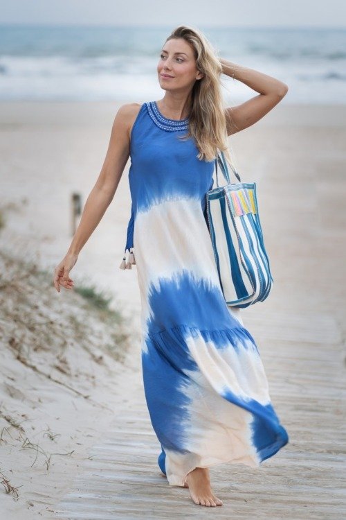 Robe dos nu tie and dye de La Isla Bonita La Isla Bonita bohème chic