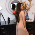 Robe déesse dos nu couleur camel La plage beachwear