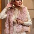 Gilet sans manches à poils (faux poils) Le sans-manches c'est tendance! fausse fourrure