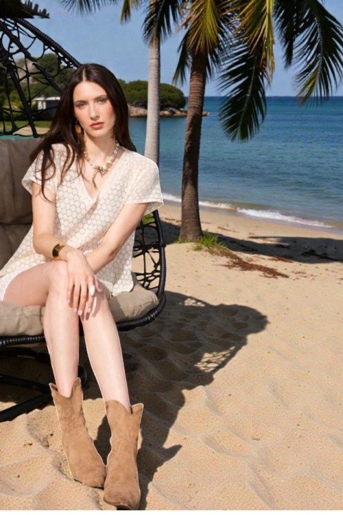 Tee shirt en dentelle brodée Les nouveautés dentelle