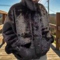 Blouson noir en fausse fourrure La veste, sous toutes ses formes blouson d'hiver Blouson noir en fausse fourrure La veste, sous toutes ses formes blouson d'hiver
