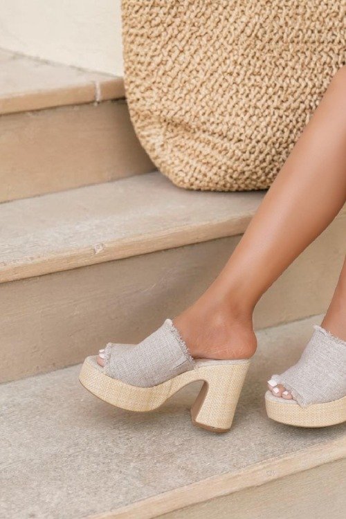 Mules à talon plate forme en toile Les chaussures à plateforme